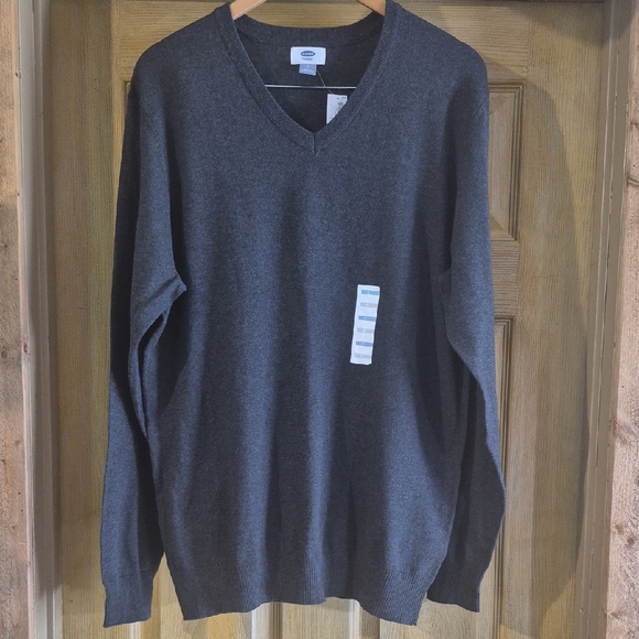 Old Navy Other - Old Navy Gray V-Neck Sweater Classic Knit Design Mens Size Large Coastal Staple